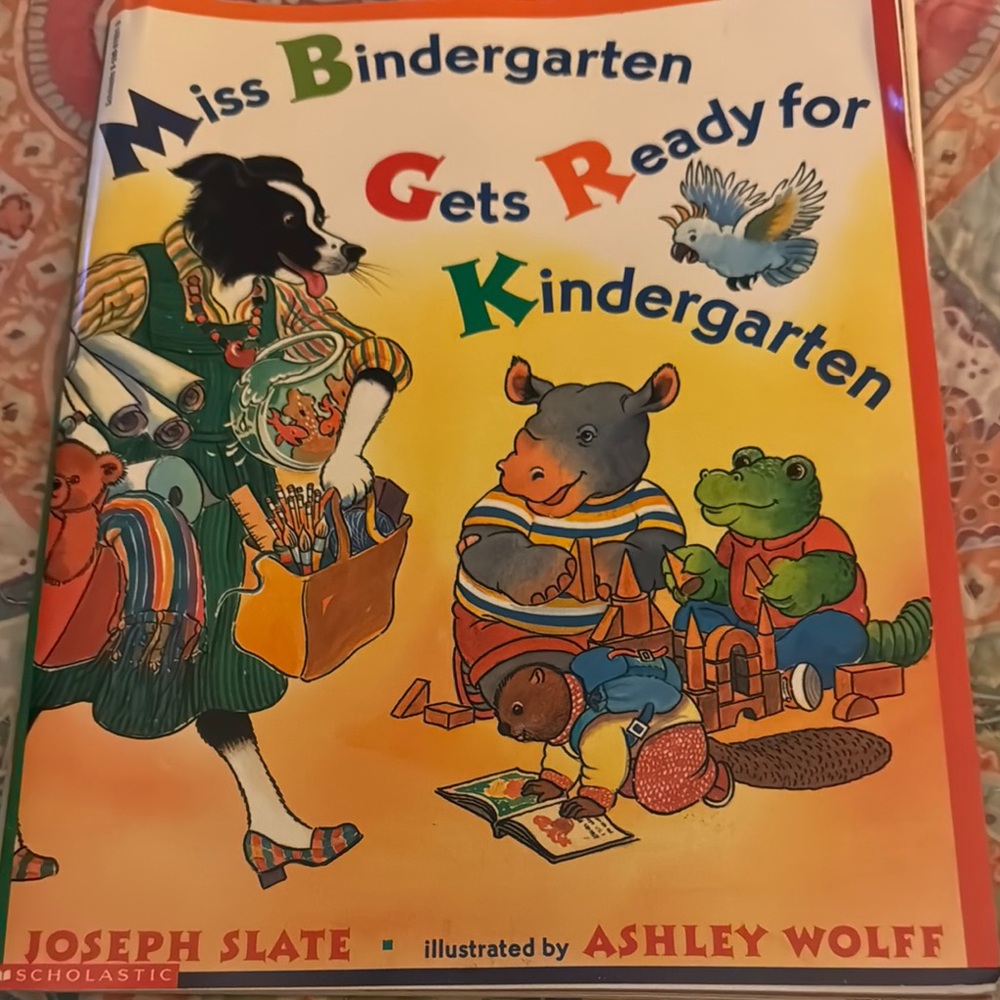 Miss Bindergarten's Kindergarten Adventure